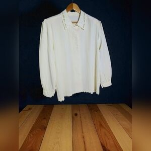 Unbranded Vintage Russian XL Blouse Cutwork Collar Detailed Metal Button